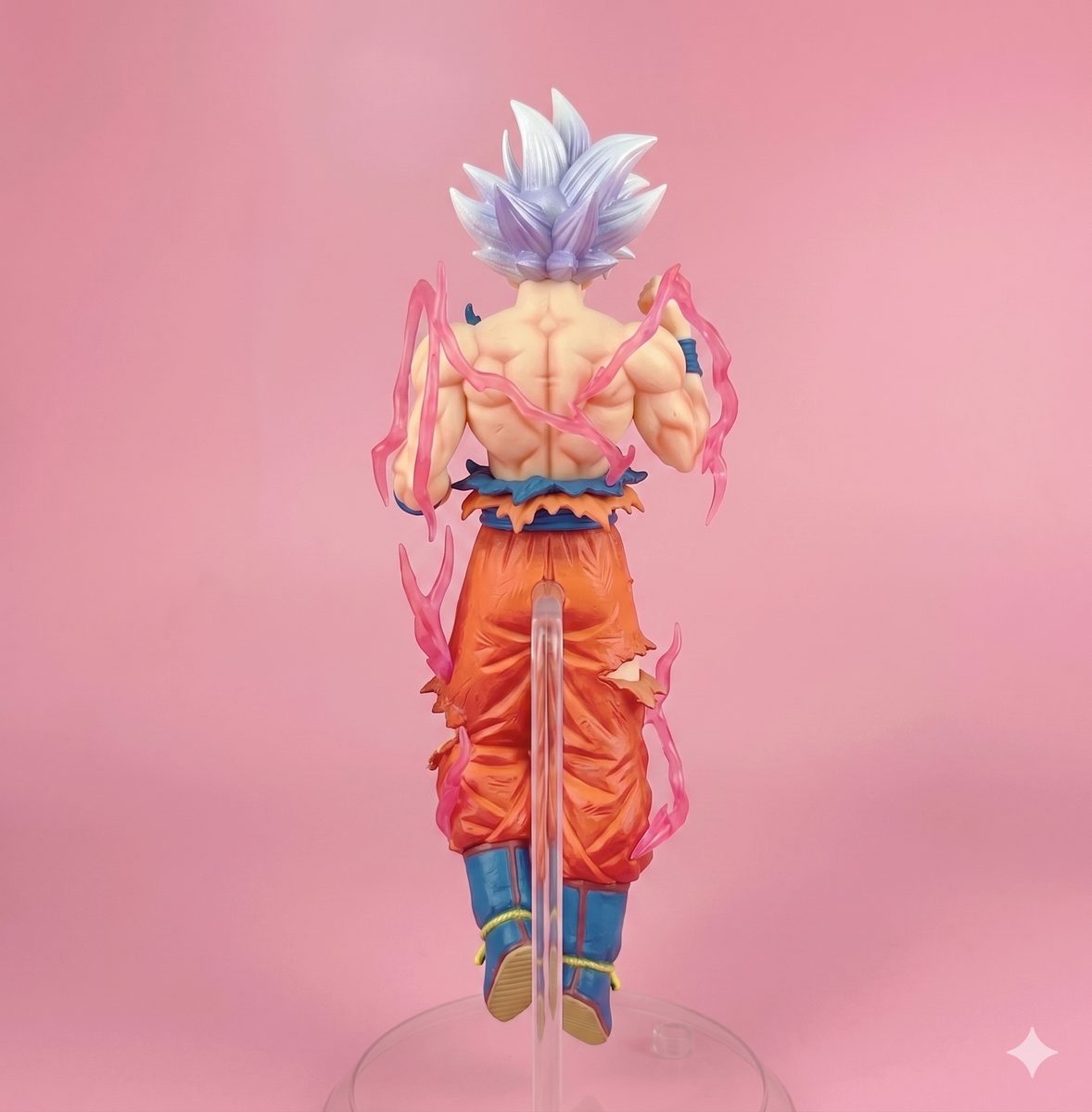 Goku Ultra Instinct Figure